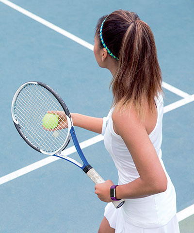 Charge 2 avec un bracelet prune classique.