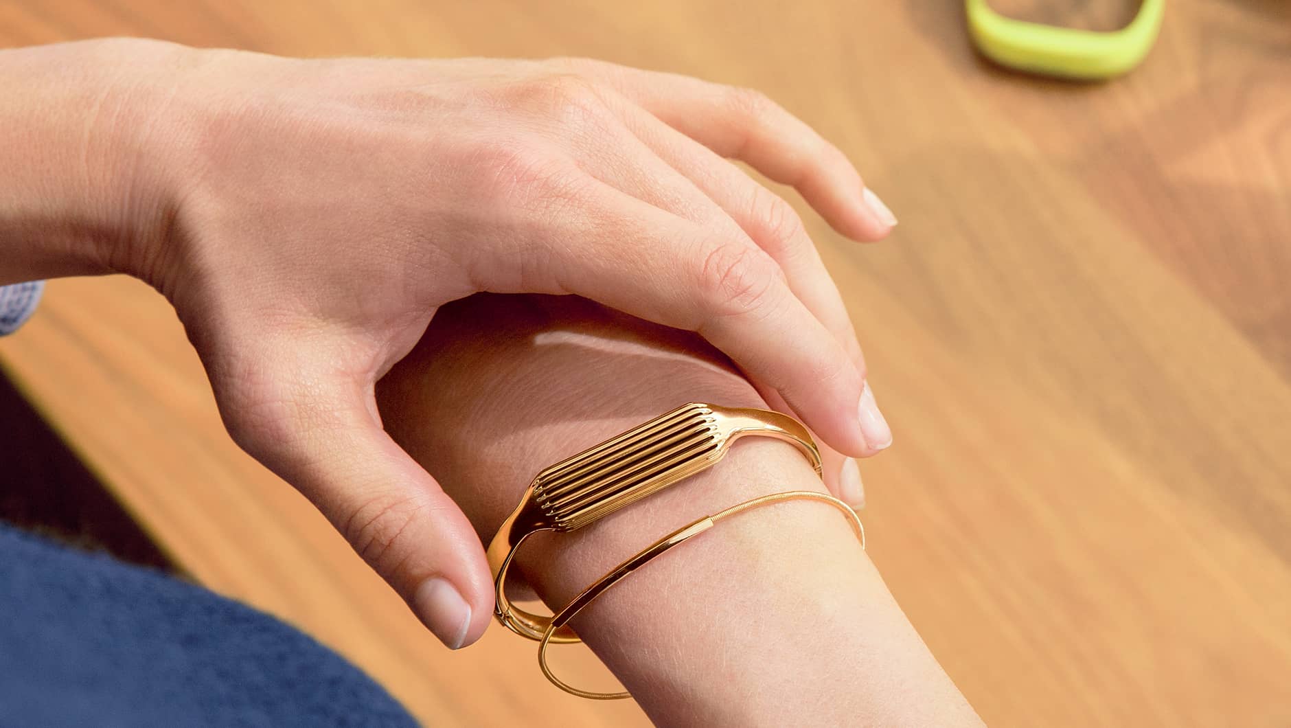VALERIA Gold Bracelet Securely Hides Fitbit Flex/Flex 2 50% Off SALE! 
